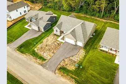 9874 Hawks Pointe Trail, Roscoe, IL 61073 - Photo 37