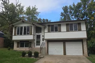540 Circle Dr, University Park, IL 60484 - Photo 1