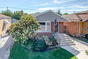 3851 W 108th Pl, Chicago, IL 60655 - Photo 3