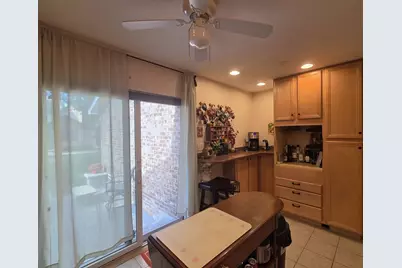 1S282 Holyoke Lane, Villa Park, IL 60181 - Photo 7