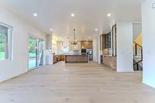 178 Meadowlark Dr, Hawthorn Woods, IL 60047 - Photo 13