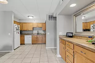 1053 Ashley Ct S, Lockport, IL 60441 - Photo 7