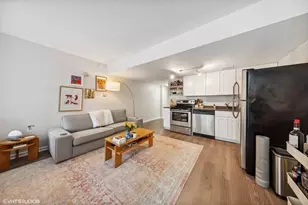 2400 N Lakeview Ave, Chicago, IL 60614 - Photo 5