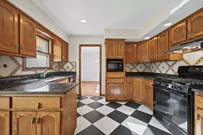 12839 S Ponderosa Drive, Palos Heights, IL 60463 - Photo 13