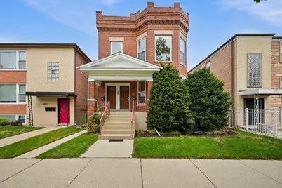 4908 W Berteau Avenue, Chicago, IL 60641 - Photo 1