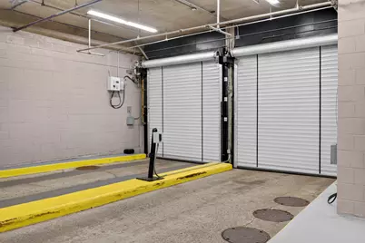 401 E Ontario Street #2203, Chicago, IL 60611 - Photo 37