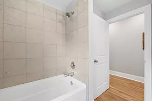 914 W Schubert Ave, Chicago, IL 60614 - Photo 11
