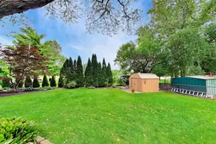 1608 E Jonquil Terrace, Arlington Heights, IL 60004 - Photo 23