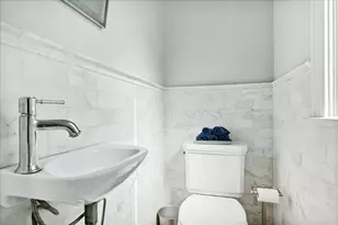 1094 Pine St, Winnetka, IL 60093 - Photo 11