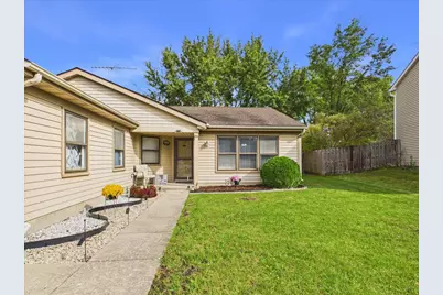 1353 Fountain Green Drive, Crystal Lake, IL 60014 - Photo 5