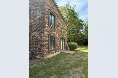805 Waterview Circle #1, Vernon Hills, IL 60061 - Photo 3
