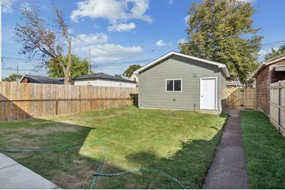 4533 N Karlov Avenue, Chicago, IL 60630 - Photo 23