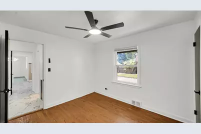 8459 S Elizabeth Street, Chicago, IL 60620 - Photo 17