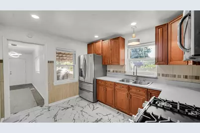 8459 S Elizabeth Street, Chicago, IL 60620 - Photo 7