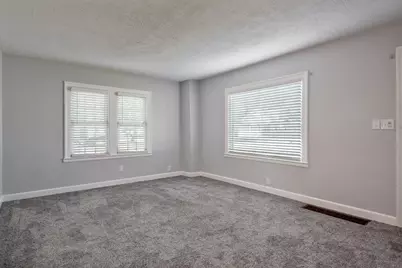 803 River Lane, Loves Park, IL 61111 - Photo 5