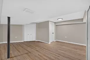 145 Walton St, Barrington, IL 60010 - Photo 31