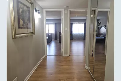 475 Plum Creek Drive #505, Wheeling, IL 60090 - Photo 5