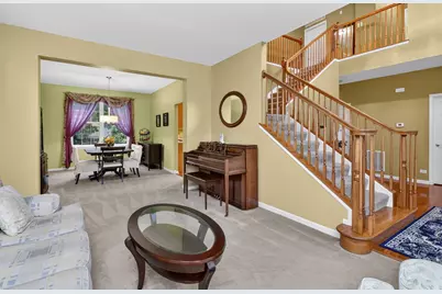806 Baden Avenue, Oswego, IL 60543 - Photo 5