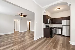 6748 N Ashland Ave, Chicago, IL 60626 - Photo 5