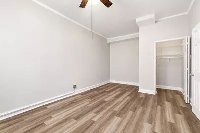 6748 N Ashland Avenue #405, Chicago, IL 60626 - Photo 3