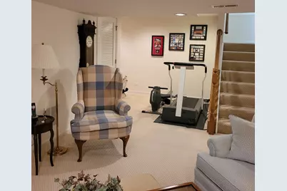 22W517 Parkview Drive, Glen Ellyn, IL 60137 - Photo 21