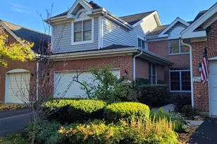 22W517 Parkview Dr, Glen Ellyn, IL 60137 - Photo 1