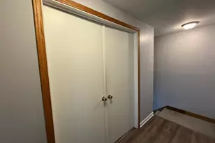 1990 Oxford Ln, Hoffman Estates, IL 60169 - Photo 15