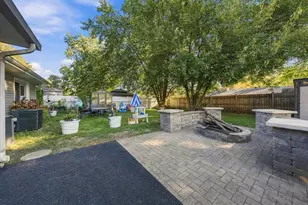 184 N Schmidt Rd, Bolingbrook, IL 60440 - Photo 23
