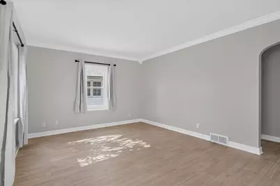 542 Renrose Avenue, Loves Park, IL 61111 - Photo 9