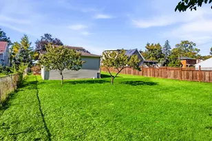 2249 N Hawthrone Ave, Melrose Park, IL 60164 - Photo 25