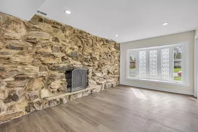17061 Evans Drive, South Holland, IL 60473 - Photo 13