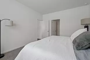 2913 Old Castle Rd, Joliet, IL 60435 - Photo 27