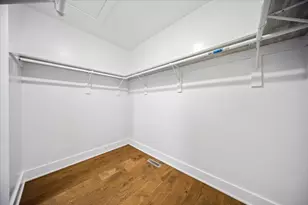 9240 S Greenwood Ave, Chicago, IL 60619 - Photo 11