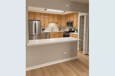 375 W Winchester Road #209, Libertyville, IL 60048 - Photo 7