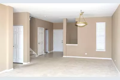 322 Bay Tree Circle, Vernon Hills, IL 60061 - Photo 7