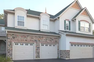 322 Bay Tree Cir, Vernon Hills, IL 60061 - Photo 1