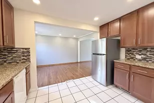 10641 S Sangamon St, Chicago, IL 60643 - Photo 13