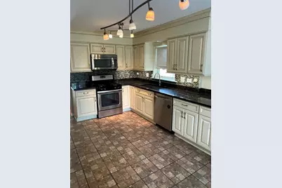 569 W Crockett Avenue, Elmhurst, IL 60126 - Photo 7