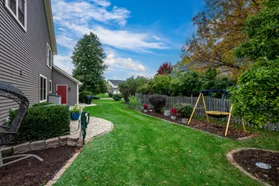 5485 Fox Path Lane, Hoffman Estates, IL 60192 - Photo 3