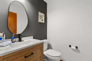 5485 Fox Path Ln, Hoffman Estates, IL 60192 - Photo 27