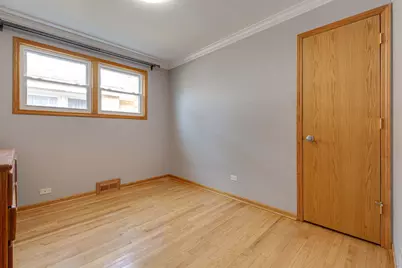 2574 Rhodes Avenue, River Grove, IL 60171 - Photo 7