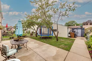 2574 Rhodes Ave, River Grove, IL 60171 - Photo 21