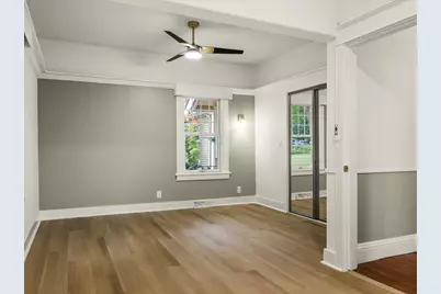 115 N Bailey Avenue, Freeport, IL 61032 - Photo 21