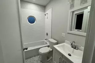 9412 S Hoyne Ave, Chicago, IL 60643 - Photo 11