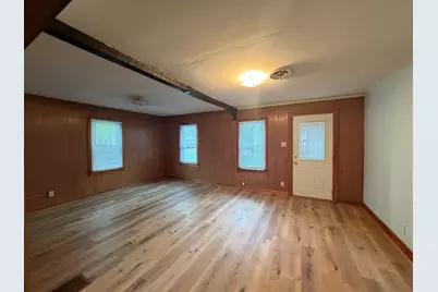1023 Wild Street, Sycamore, IL 60178 - Photo 3