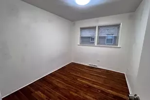 7216 W Crain St, Niles, IL 60714 - Photo 11