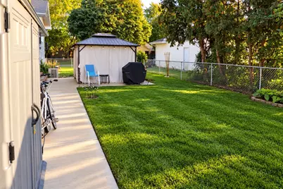 1102 Woodwind Drive, Plano, IL 60545 - Photo 29