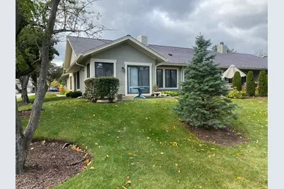 1427 James Court, Libertyville, IL 60048 - Photo 3