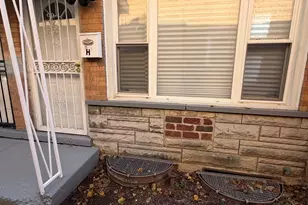 7011 S East End Ave, Chicago, IL 60649 - Photo 1