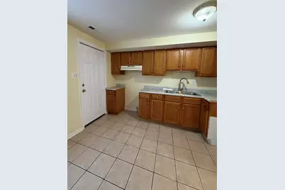 7011 S East End Avenue #H, Chicago, IL 60649 - Photo 3